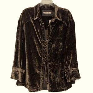 We The Free Crushed Velvet Button Front Jacket Shirt Oversized Brown NWT